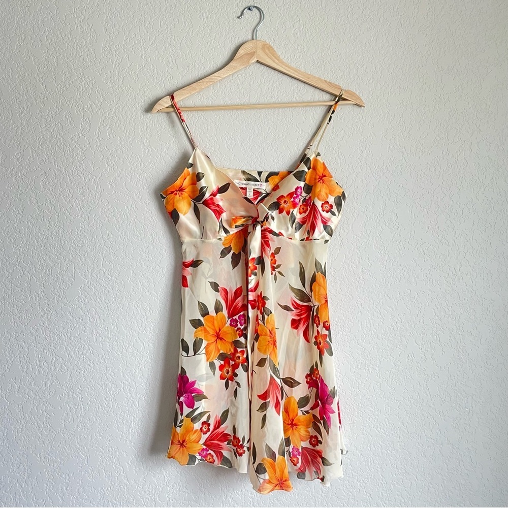 Victoria's Secret Floral Chemise Women's Medium